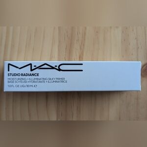 NIB MAC Cosmetics Studio Radiance Moisturizing + Illuminating Silky Primer